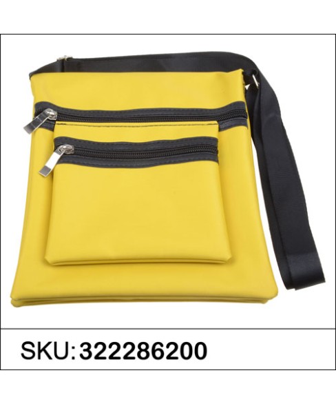 Nylon lightweight triple compartment bag Nylon lightweight triple compartment bag